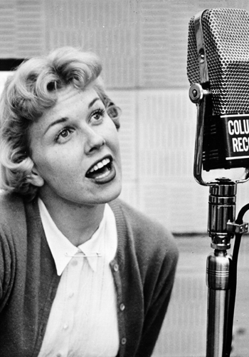 MÜZİK TARİHİNDEN YAPRAKLAR